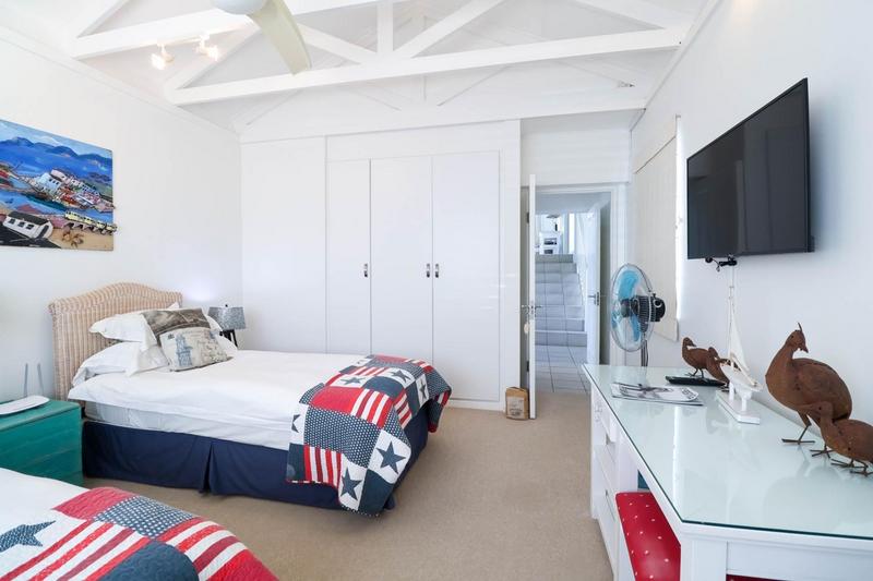 To Let 3 Bedroom Property for Rent in Pinnacle Point Golf Estate Western Cape